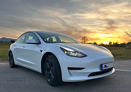 Tesla Model 3 RWD Hinterradantrieb