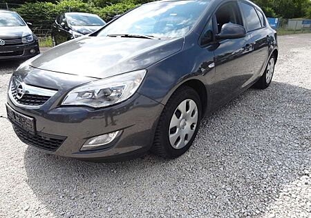 Opel Astra J Lim. 5-trg. Design Edition/2.Hd/Klima/