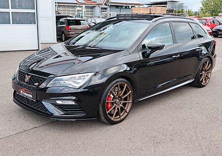 Seat Leon 2.0 TSI ST CUPRA 300 DSG 4Drive Pano_Keyles