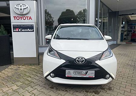 Toyota Aygo 5-Türer x-play touch Klima, Rückfahrkamera