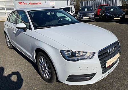 Audi A3 Sportback attraction Alu- Navi- PDC- SHZG