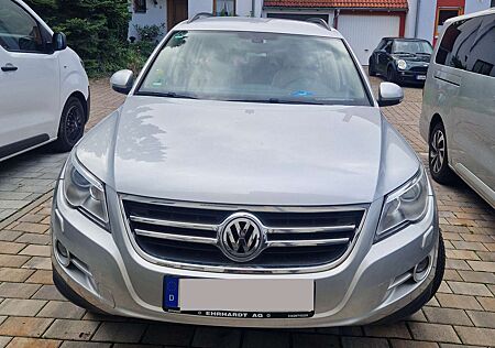 VW Tiguan Volkswagen +2.0+TSI+4MotionTrack+