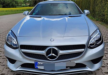 Mercedes-Benz SLC 200 SLC 200 9G-TRONIC