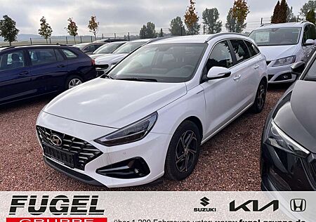 Hyundai i30 gebraucht kaufen Hyundai i30 Kombi 1.0 T-GDI LED|Navi|SHZ