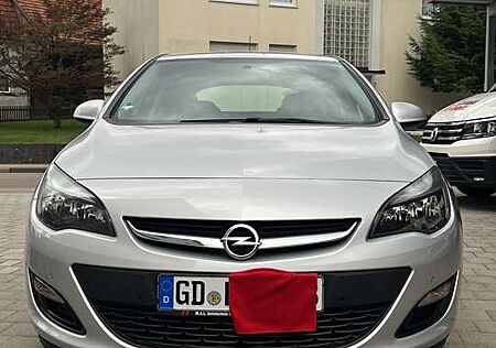 Opel Astra 1.4 Turbo Fun
