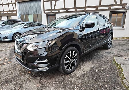 Nissan Qashqai 1.2 Navi 360°