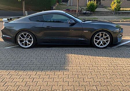 Ford Mustang Fastback 5.0 Ti-VCT V8 Aut. GT