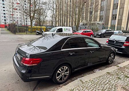 Mercedes-Benz E 220 BlueTEC 9G-TRONIC