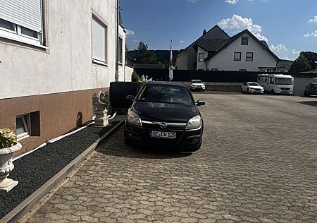 Opel Astra 1..8