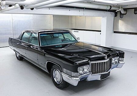 Cadillac Fleetwood Sixty Special from Bulgari Collection