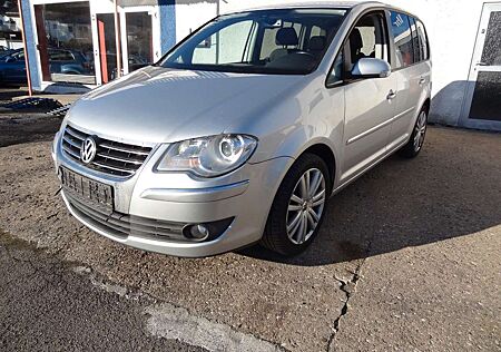 VW Touran Volkswagen Highline/Klima/Navi/PDC/170PS/2.Hand/