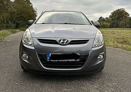Hyundai i20 1.4 Comfort / Klimaanlage