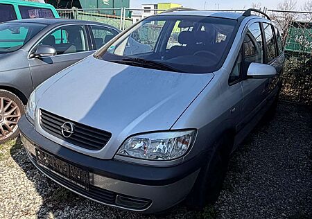 Opel Zafira Basis