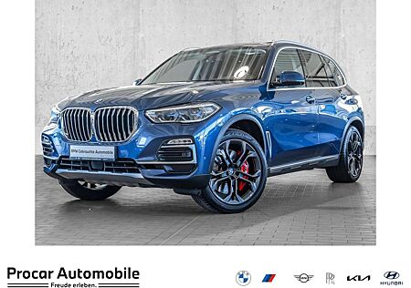 BMW X5 xDrive30d xLine AHK Luftfed. Aktivlenk Laser HeadU