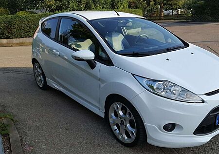 Ford Fiesta 1.6 Ti-VCT Sport „Individual“