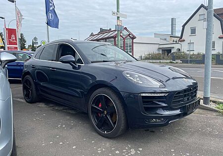Porsche Macan Turbo //Bose//360°//Pano//