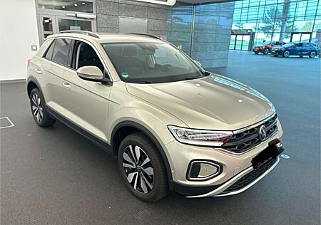 VW T-Roc Volkswagen 1.5 TSI DSG Move - Ivory Silver Metallic
