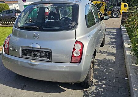 Nissan Micra 1.2 Plus