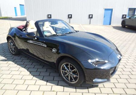 Mazda MX-5 SKYACTIV-G Sondermodell SAKURA -Kundenauftrag- Led