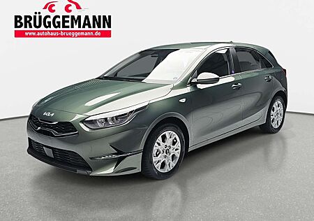 Kia Cee'd Ceed / CEED 1.5 T-GDI DCT7 VISION KOMFORT+ SITZH.