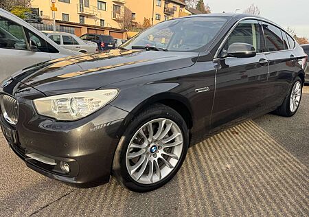 BMW 530 d xDrive Pano Acc Vollleder 8Fach Alu111