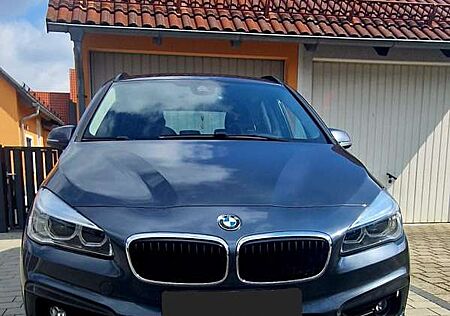 BMW 218 d Advantage