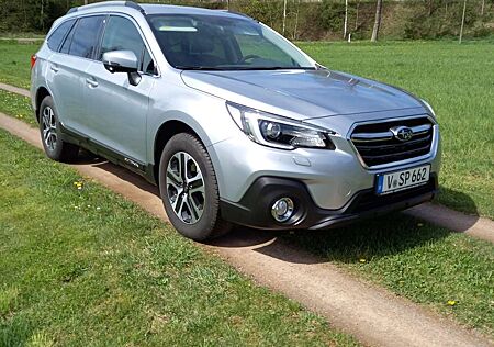 Subaru Outback 2.5i Lineartronic Active