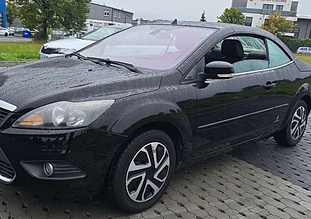 Ford Focus CC Titanium .wenig KM. TÜV Neu,Inspektion Neu!