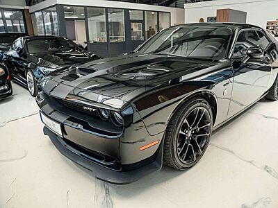 Dodge Challenger 6,4 R/T SCAT PACK Led
