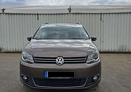 VW Touran Volkswagen 1.4 TSI MATCH
