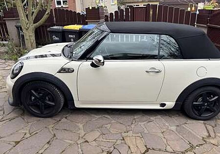 Mini Cooper SD Cabrio Aut. Highgate