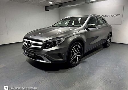 Mercedes-Benz GLA 200 *Urban*Navi*PDC*