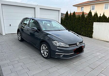 VW Golf Volkswagen VII 5-Türer 1.5 TSI ACT OPF Highline