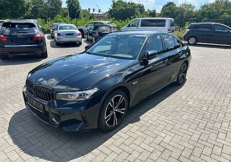 BMW 330 e M Sport/Vollldeder/Kamera/Memory/DriASS