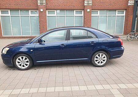 Toyota Avensis 1.8 VVT-i