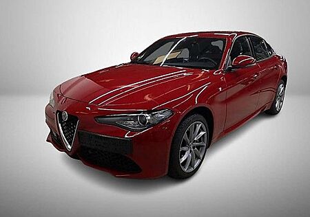 Alfa Romeo Giulia 2.0 Turbo TI Q4 AT8*Assistenz-P*Bi-Xenon*