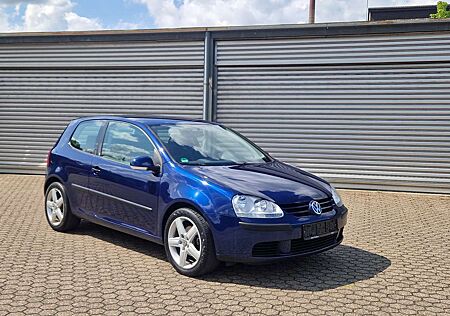 VW Golf Volkswagen V * TÜV NEU * ERST 57000 KM * KLIMA