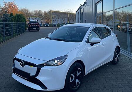 Mazda 2 Lim. Center-Line