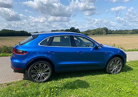 Porsche Macan S Diesel 1. Hand Checkheft