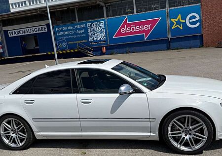Audi S8 5.2 quattro, Leder, SD, 20" Alu,TÜV 05/26,Top