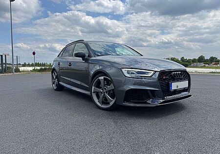 Audi RS3 Sportback S tronic
