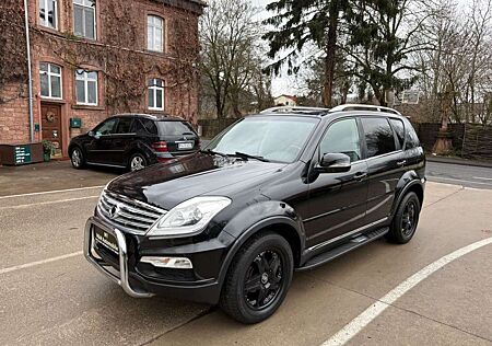 SsangYong Rexton W 2.0 4WD/Leder/Navi/Standheizung/AHK2.6T