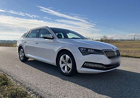 Skoda Superb Combi 2.0 TDI DSG Style