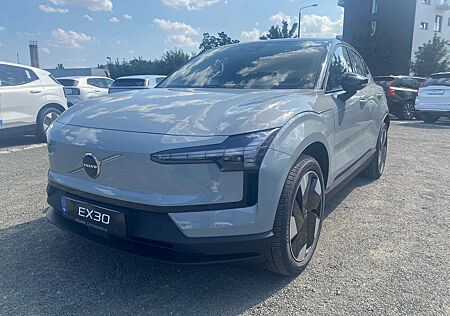 Volvo EX30 Twin Motor AWD Plus 19" ACC LHZ SHZ