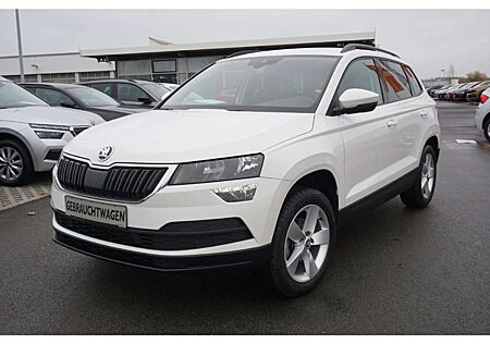 Skoda Karoq 1.5TSI-DSG-Navi-schwenk.AHK-Sihz-Abst.temp-EU6 Nav