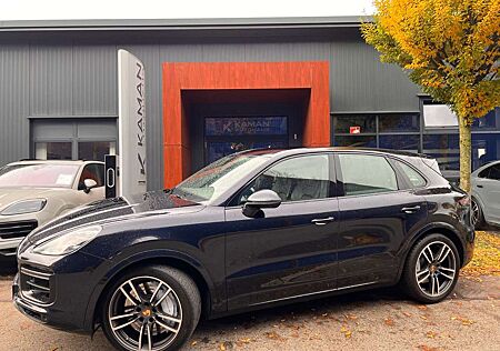 Porsche Cayenne Turbo V8 Night · Hinterachs · Burmester