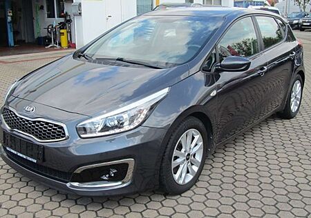 Kia Cee'd Ceed / 1.6 GDI Edition 7