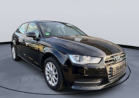 Audi A3 attraction/2.Hand/Sitzheizung/2-Z Klima/Isofix