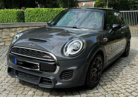 Mini John Cooper Works Aut.