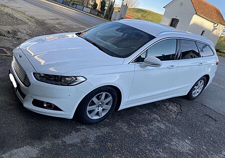 Ford Mondeo Turnier Diesel Turnier 1.5 TDCi Titanium